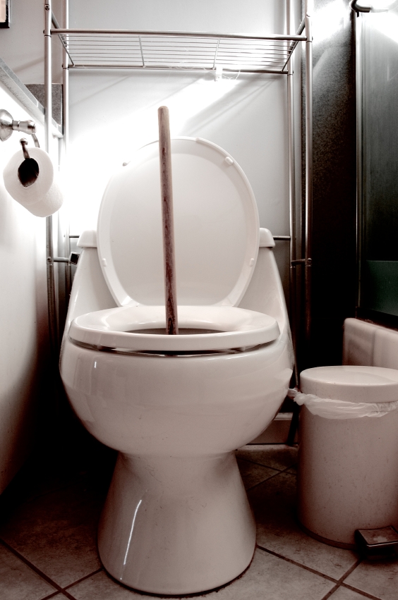 Signs That it’s Time for a Toilet Replacement